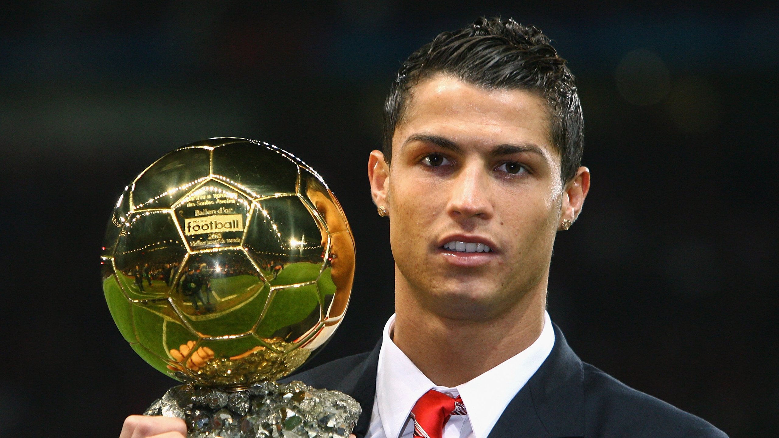 世界杯小组赛：英格兰6比2大胜伊朗 进攻群全面开花